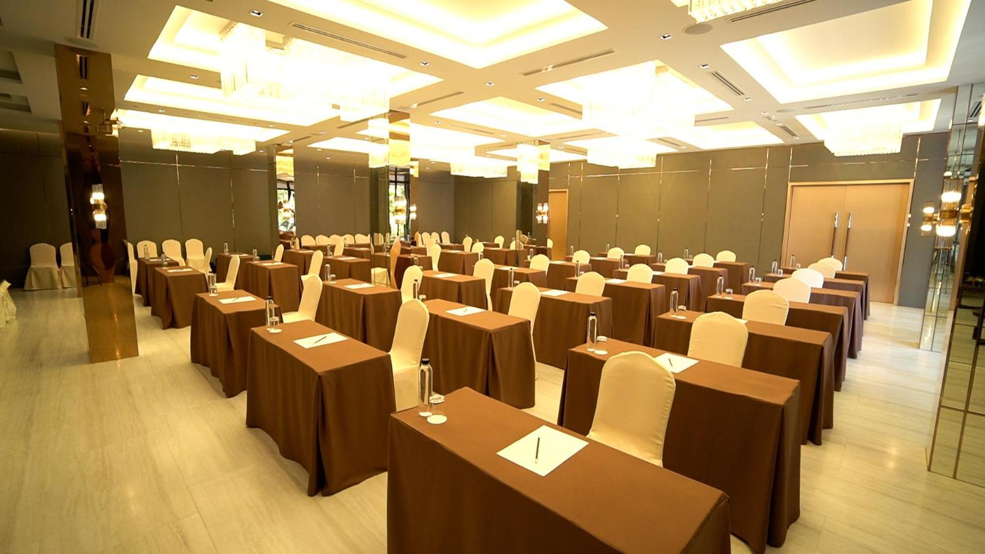 Sareeviengping Hotel Chiangmai Chiang Mai Bagian luar foto